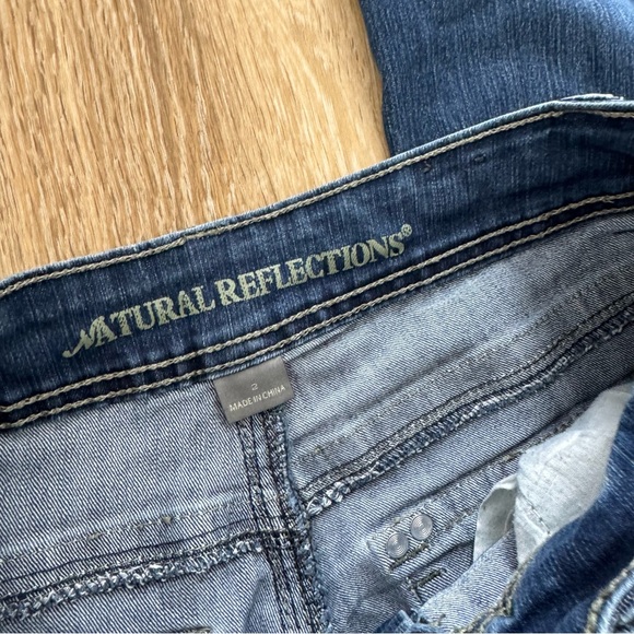 Low rise flare jeans - Picture 6 of 7